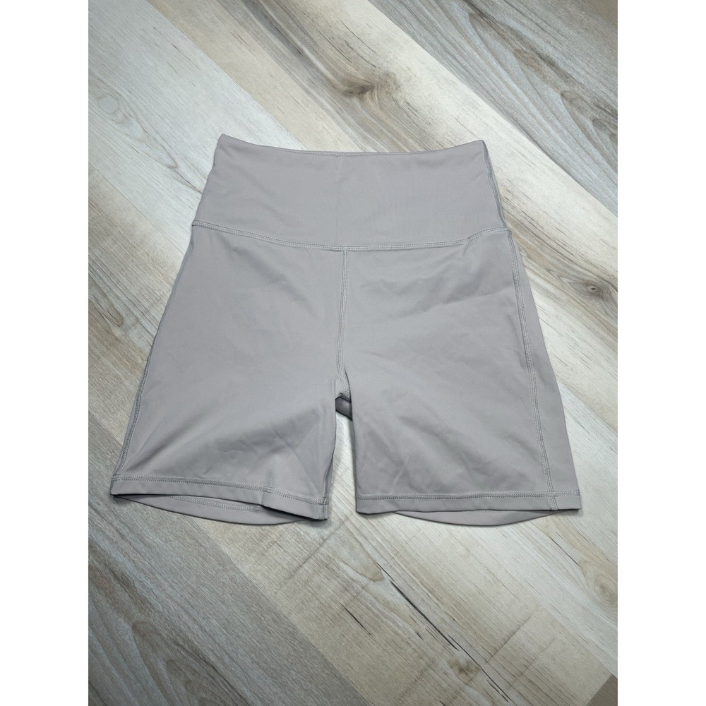 Unlabeled Beige Biker Shorts Womens M High Rise Yoga‎ Gym Stretch Athleisure